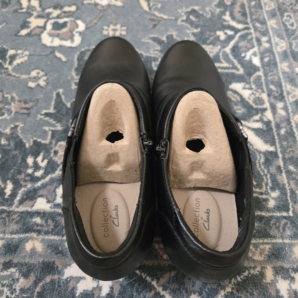 Elegant Black Women's Shoes - Picture 6 of 9